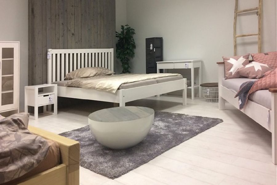 postelel a nábytek do ložnice od Roal Holz -Nábytek Hvězda Litvínov 